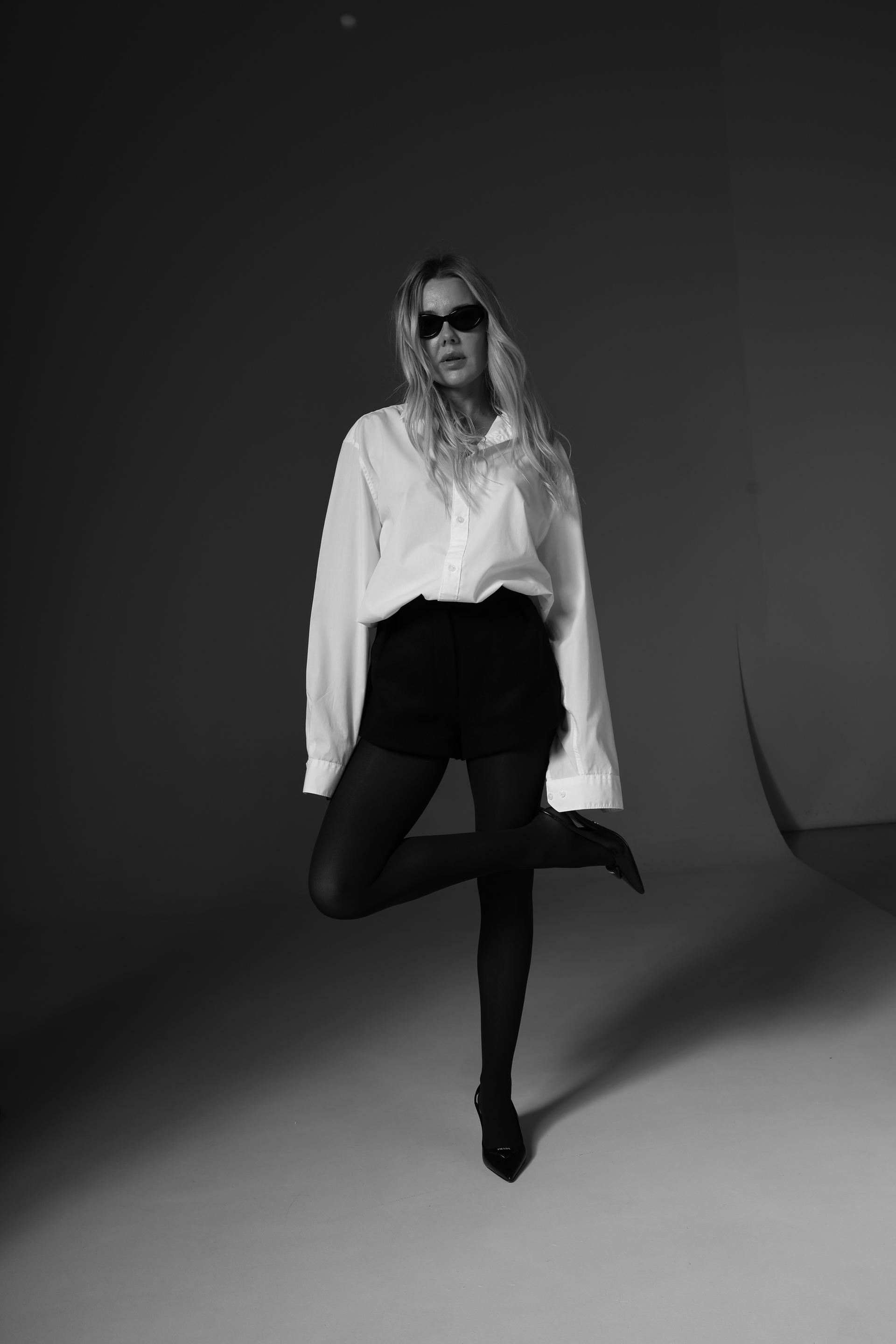 Classic Shorts - Image 2